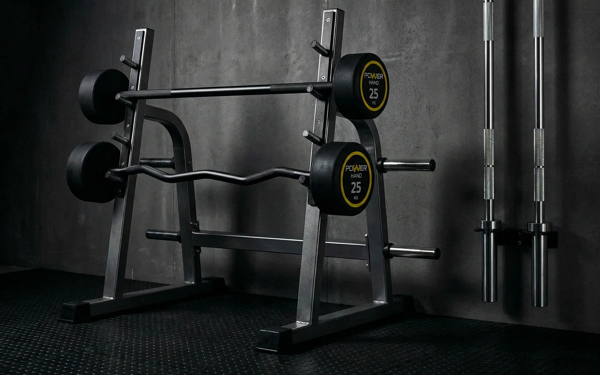 The Complete Guide to Olympic Barbells: Specifications, Types, and What to Look For